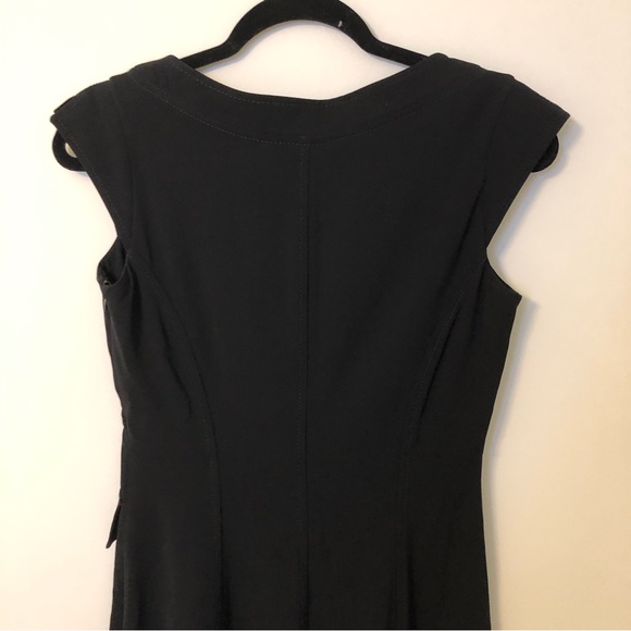 Karen Millen Black Cap Sleeve Dress - Picture 9 of 10